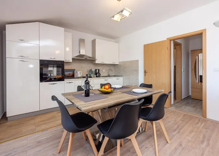 In 45071 Apartamento *